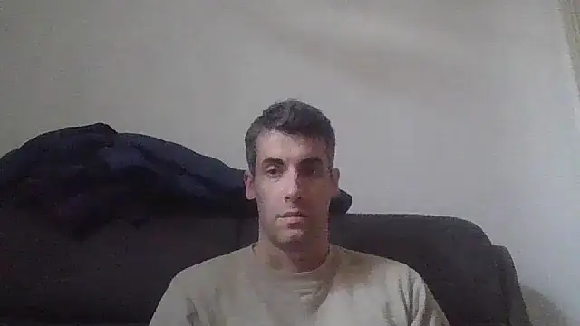 JulioIsHere4you online show from March 6, 2026, 10:32 am