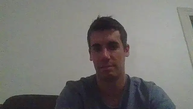 Snapshot of JulioIsHere4you chatting on November 15, 2025, 11:25 am JulioIsHere4you online show from November 15, 2025, 11:25 am