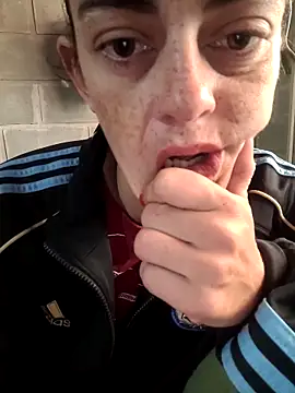 Almendrasexy online show from October 22, 2025, 11:53 am