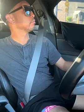 RiverTM online show from September 23, 2025, 1:01 am