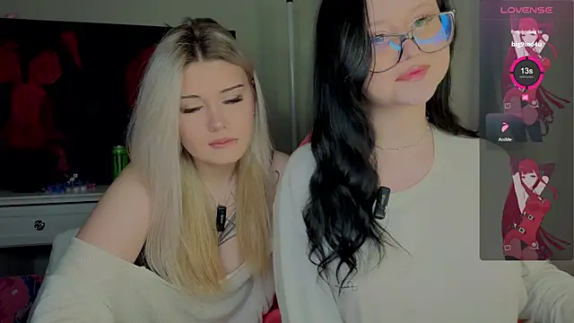 Snapshot of hornyprincess19 chatting on November 25, 2025, 4:18 pm hornyprincess19 online show from November 25, 2025, 4:18 pm