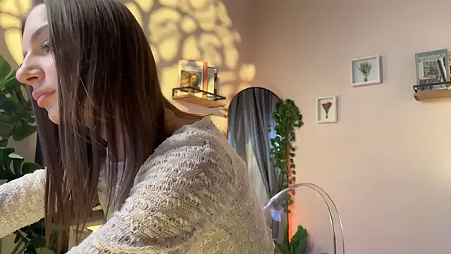 Snapshot of CamilToe chatting on September 26, 2025, 12:12 pm CamilToe online show from September 26, 2025, 12:12 pm