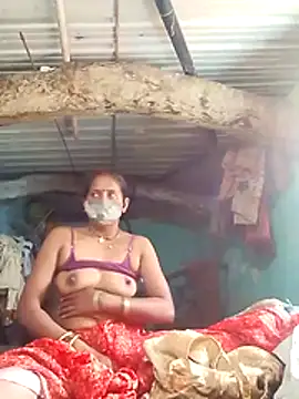 CUTE-004 online show from October 23, 2025, 8:13 am