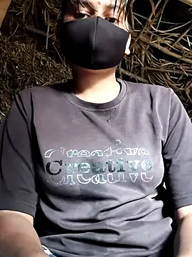 Janvi Jaitly online show from December 2, 2025, 3:52 am