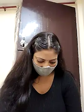 Snapshot of Kajal-baby07 chatting on November 17, 2025, 5:33 am Kajal-baby07 online show from November 17, 2025, 5:33 am