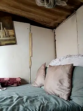 Snapshot of SeductiveDick1997 chatting on September 28, 2025, 8:43 am SeductiveDick1997 online show from September 28, 2025, 8:43 am