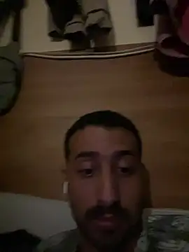 Hehjehjeqll online show from April 18, 2026, 12:35 am