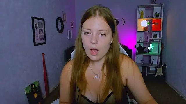 melani bumm online show from September 23, 2025, 5:58 am