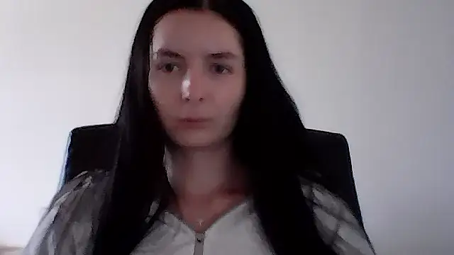 Snapshot of Fufella chatting on October 31, 2025, 11:18 am Fufella online show from October 31, 2025, 11:18 am