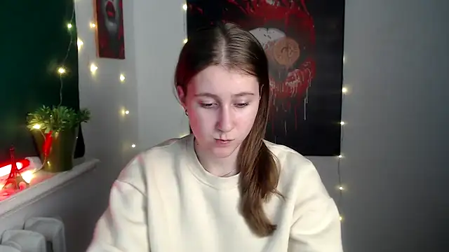 Snapshot of Milka_kamila chatting on November 30, 2025, 4:52 pm Milka kamila online show from November 30, 2025, 4:52 pm