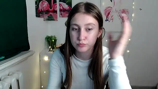 Snapshot of Milka_kamila chatting on November 12, 2025, 12:42 pm Milka kamila online show from November 12, 2025, 12:42 pm