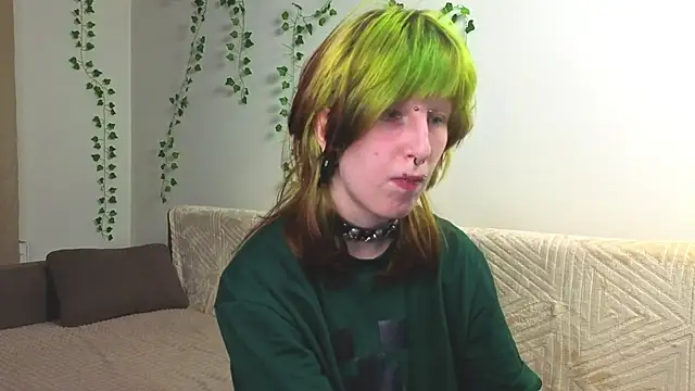 Snapshot of KandraCruser chatting on September 24, 2025, 8:15 pm KandraCruser online show from September 24, 2025, 8:15 pm