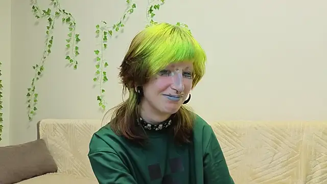 Snapshot of KandraCruser chatting on September 15, 2025, 7:25 pm KandraCruser online show from September 15, 2025, 7:25 pm