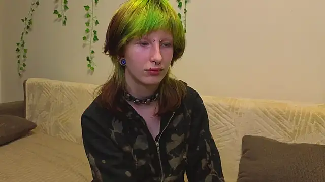 Snapshot of KandraCruser chatting on September 13, 2025, 7:14 pm KandraCruser online show from September 13, 2025, 7:14 pm