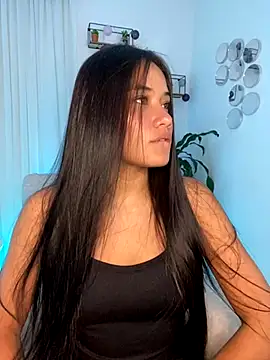 AlisxxnFx online show from November 6, 2025, 4:38 am