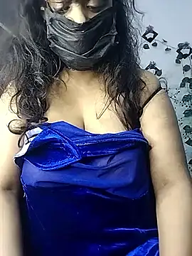 Snapshot of aliyaa9900 chatting on October 27, 2025, 12:33 am aliyaa9900 online show from October 27, 2025, 12:33 am