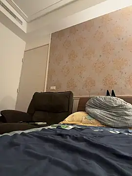 Snapshot of kaikai1335 chatting on December 15, 2025, 4:24 pm kaikai1335 online show from December 15, 2025, 4:24 pm