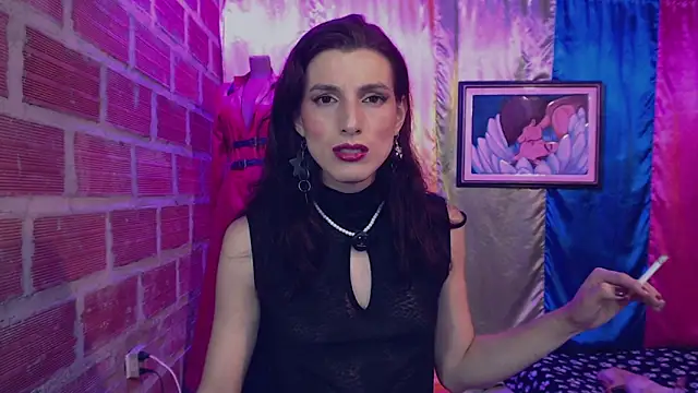 Snapshot of Moira-Hot chatting on November 26, 2025, 10:21 pm Moira-Hot online show from November 26, 2025, 10:21 pm