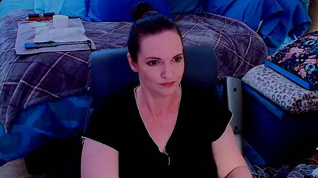 ninajaymes online show from July 6, 2026, 7:05 pm