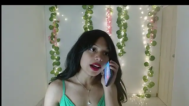 Snapshot of EIVIY1609 chatting on September 16, 2025, 1:56 pm EIVIY1609 online show from September 16, 2025, 1:56 pm