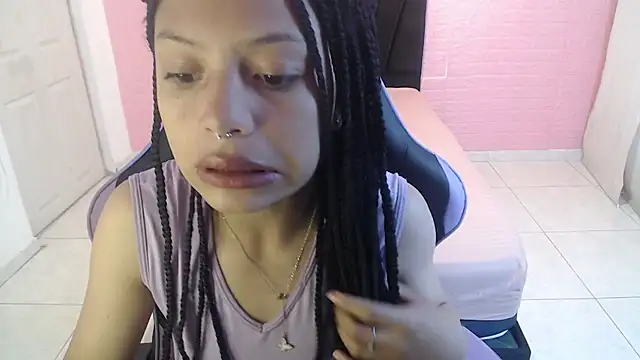 Snapshot of EIVIY1609 chatting on November 27, 2025, 2:17 pm EIVIY1609 online show from November 27, 2025, 2:17 pm