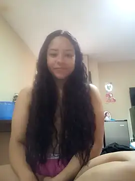 Snapshot of EAAM1@xh chatting on October 3, 2025, 1:45 pm EAAM1xh online show from October 3, 2025, 1:45 pm