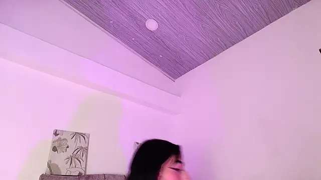 Dulce Bella  online show from March 6, 2026, 3:45 am