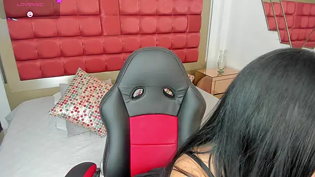 Snapshot of AvaScott_ chatting on March 15, 2026, 12:06 am AvaScott online show from March 15, 2026, 12:06 am