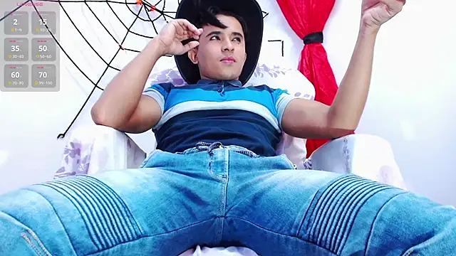 Snapshot of DayroDuran chatting on October 25, 2025, 6:41 pm DayroDuran online show from October 25, 2025, 6:41 pm