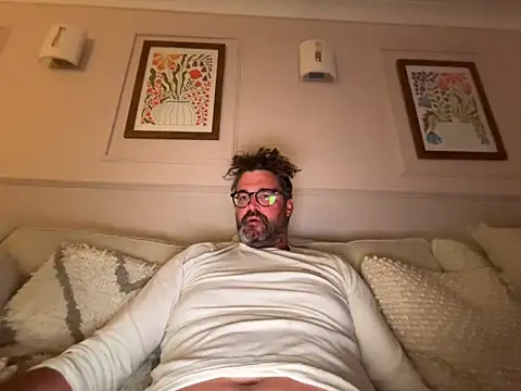 CyprioteWhitefly online show from May 31, 2026, 9:26 pm