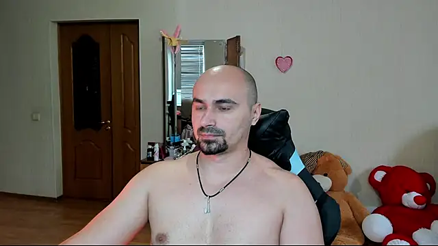 Snapshot of Gri_SH chatting on October 7, 2025, 9:32 am Gri SH online show from October 7, 2025, 9:32 am