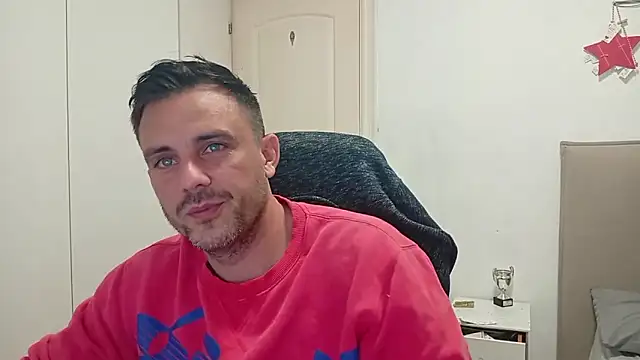 Captianamericablue online show from November 19, 2025, 1:05 am