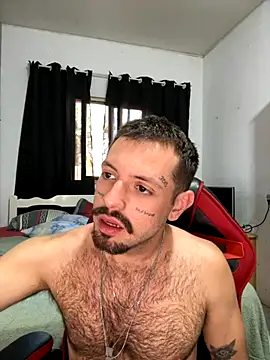 Luccaskonig online show from October 21, 2025, 7:13 pm