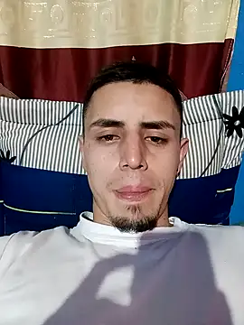 1C2AM22 online show from November 11, 2025, 4:07 am