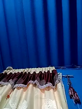 1C2AM22 online show from December 5, 2025, 11:42 am