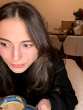 SophiiaStarr online show from November 4, 2025, 7:17 pm