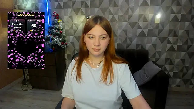 AnnaStills online show from December 21, 2025, 1:24 pm