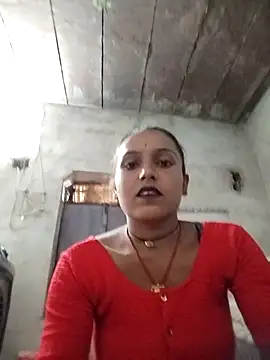 Snapshot of Sonam_shinde chatting on November 12, 2025, 6:28 am Sonam shinde online show from November 12, 2025, 6:28 am