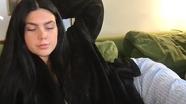 stacywithu online show from November 20, 2025, 7:14 pm