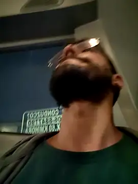 DanteWinter online show from December 2, 2025, 2:23 am