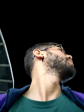 DanteWinter online show from November 8, 2025, 2:26 am