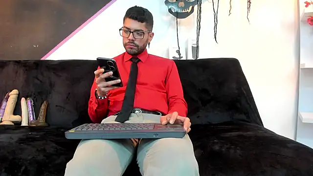 DanteWinter online show from October 27, 2025, 3:29 am