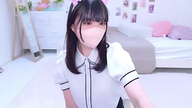 Snapshot of fumika_f chatting on November 9, 2025, 7:45 am fumika f online show from November 9, 2025, 7:45 am