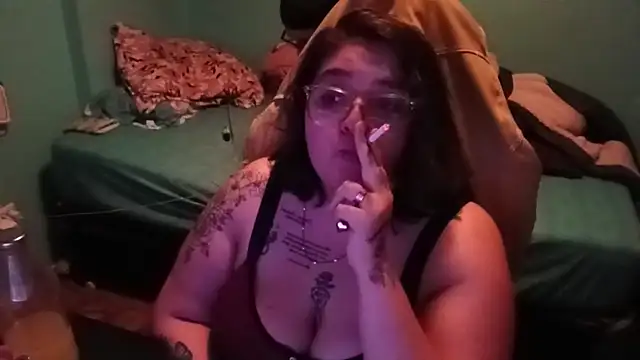 yxngboobs online show from June 7, 2026, 1:33 am