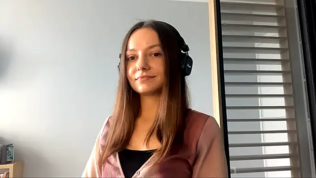 SoulHiperAgne  online show from September 16, 2025, 9:10 am