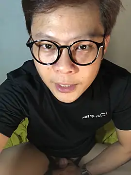 Snapshot of datnguyenvn chatting on March 28, 2026, 9:54 am datnguyenvn online show from March 28, 2026, 9:54 am