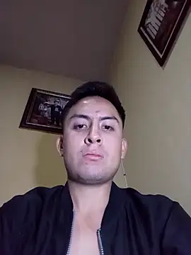 Snapshot of aczinovelez342 chatting on September 11, 2025, 5:07 am aczinovelez342 online show from September 11, 2025, 5:07 am