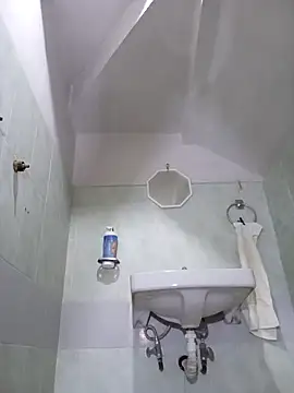 Snapshot of aczinovelez342 chatting on October 25, 2025, 6:01 am aczinovelez342 online show from October 25, 2025, 6:01 am