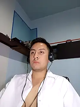 Snapshot of aczinovelez342 chatting on November 7, 2025, 6:18 am aczinovelez342 online show from November 7, 2025, 6:18 am