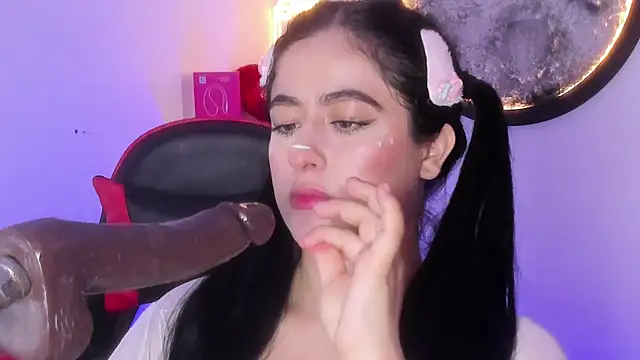 lana grenville online show from November 7, 2025, 1:26 pm